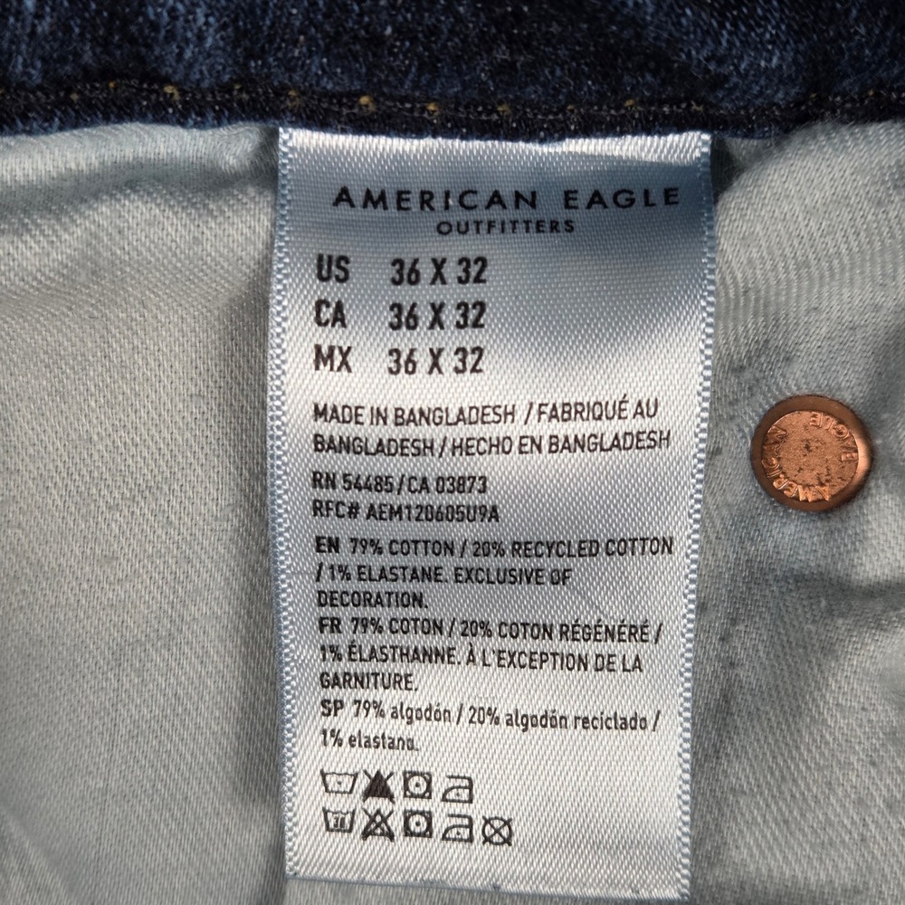 American Eagle Airflex+ Mens 36x32 Medium Wash Blue Stretch Straight Jeans - Picture 4 of 9